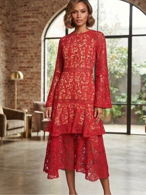 New FOREVER UNIQUE "Millie" Red Lace Tiered Midi Dress Size 6